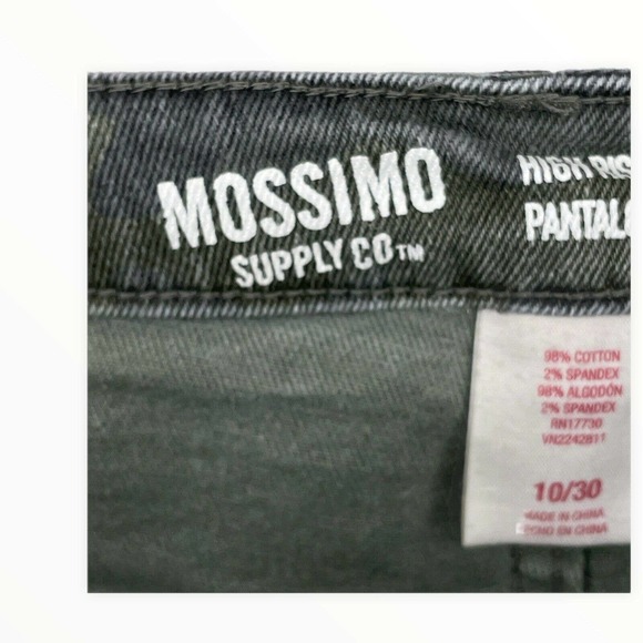 Mossimo Womens Shorts Hi-Rise Camo Distressed Cutoff Green Size 10 - Picture 5 of 6